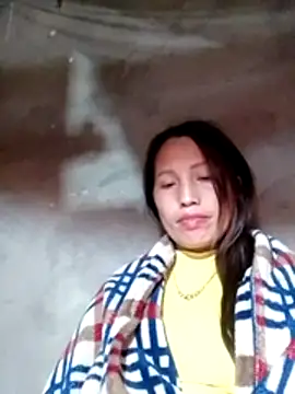 Snapshot of Gummiesu chatting on March 2026 01:07:02 PM Gummiesu online show from March 2026 01:07:02 PM