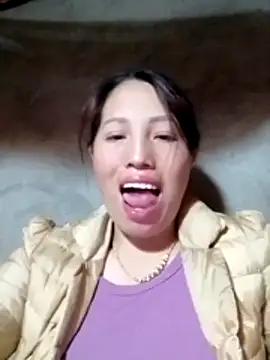 Snapshot of Gummiesu chatting on March 2026 07:41:01 PM Gummiesu online show from March 2026 07:41:01 PM