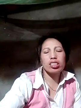 Snapshot of Gummiesu chatting on March 2026 06:23:02 PM Gummiesu online show from March 2026 06:23:02 PM