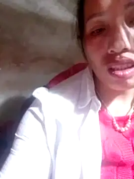 Snapshot of Gummiesu chatting on March 2026 07:17:01 PM Gummiesu online show from March 2026 07:17:01 PM