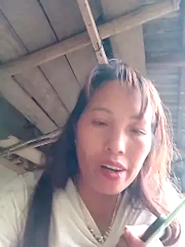 Snapshot of Gummiesu chatting on April 2026 01:58:01 AM Gummiesu online show from April 2026 01:58:01 AM