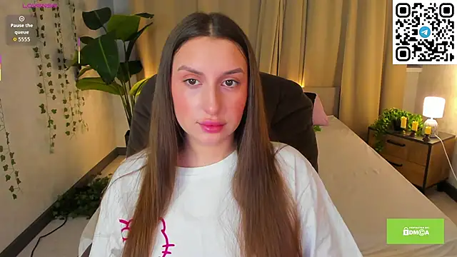 Celine Coello online show from March 2026 11:43:01 AM