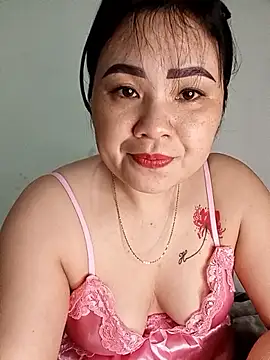 Snapshot of Luckygirls-399 chatting on January 2026 05:44:01 AM Luckygirls-399 online show from January 2026 05:44:01 AM