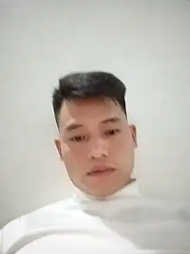 Snapshot of Maycute18 chatting on February 2026 01:49:02 PM Maycute18 online show from February 2026 01:49:02 PM