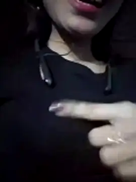 Maliha Chowdhury online show from February 2026 07:21:02 PM