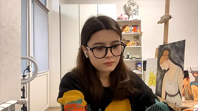 SaintMari online show from March 2026 12:44:01 PM