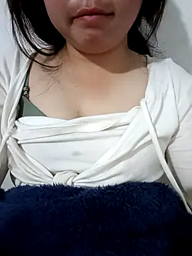 Snapshot of Elizabeth8 chatting on February 2026 11:01:01 PM Elizabeth8 online show from February 2026 11:01:01 PM