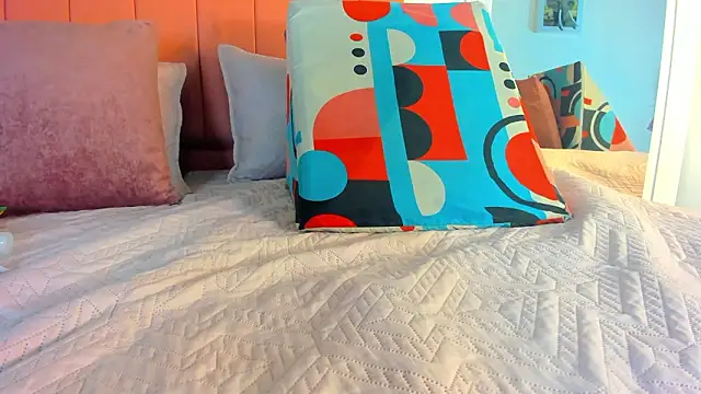 rose thompson19 online show from January 2026 07:12:01 PM