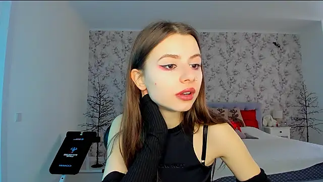 Hot Molly5 online show from February 2026 01:40:01 PM