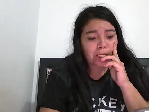 NatalyySexy2123 online show from April 2026 04:20:02 PM