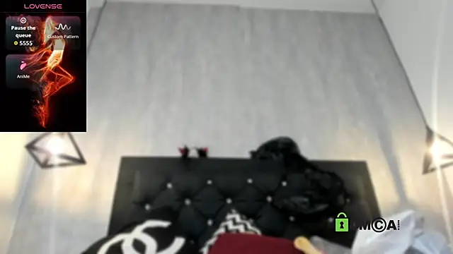 Marilyndackaria  online show from April 2026 12:01:01 PM