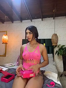 Snapshot of sophia_willliamss chatting on February 2026 01:21:01 PM sophia willliamss online show from February 2026 01:21:01 PM