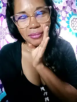 Snapshot of Yandris_1212 chatting on June 2026 02:16:02 AM Yandris 1212 online show from June 2026 02:16:02 AM
