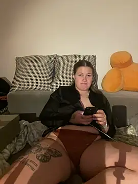 Snapshot of justsomeoneuknow chatting on March 2026 09:58:01 PM justsomeoneuknow online show from March 2026 09:58:01 PM