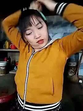 Snapshot of lia-coy chatting on February 2026 03:36:02 AM lia-coy online show from February 2026 03:36:02 AM