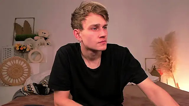 Volan Starts online show from February 2026 12:05:02 PM