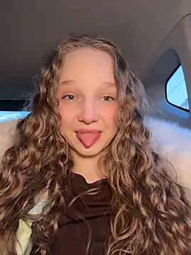 outside rosy online show from March 2026 03:41:01 PM