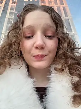 outside rosy online show from March 2026 04:10:02 PM