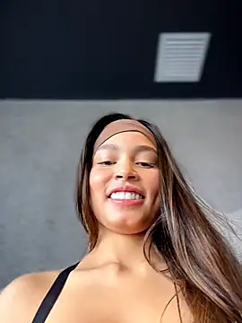 Amaliarand online show from April 2026 04:55:01 PM