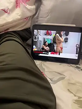 Mumbai Guy 143 online show from January 2026 02:10:01 PM