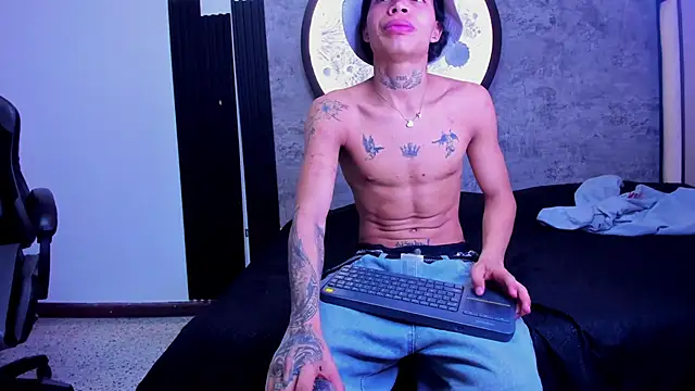 Snapshot of Dogan_Renzo0 chatting on March 2026 12:00:02 PM Dogan Renzo0 online show from March 2026 12:00:02 PM