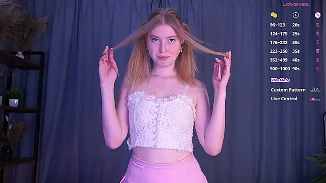 LanaRoxxy online show from April 2026 12:24:01 PM