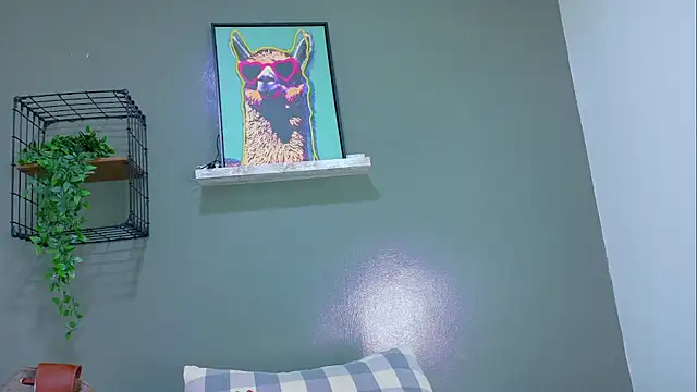 Snapshot of AmmyRouse__ chatting on April 2026 10:10:01 AM AmmyRouse online show from April 2026 10:10:01 AM