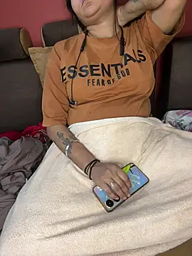 BunnyCharm01 online show from January 2026 01:48:02 PM