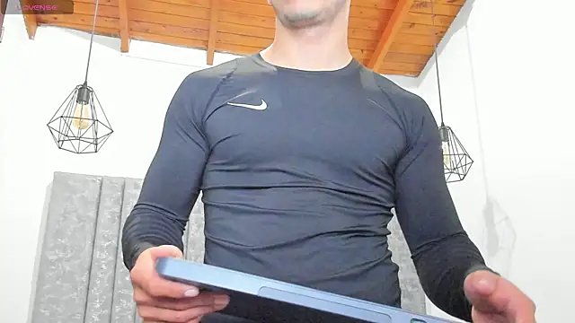 Calvin Hunter online show from July 2026 03:56:02 AM