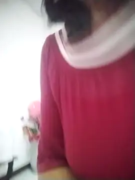 RosseLaure online show from February 2026 09:41:01 PM