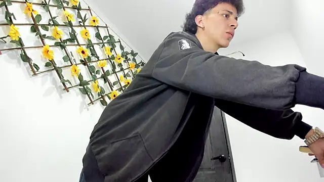 Maxxx bigcockx online show from March 2026 02:26:01 AM