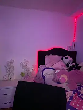 andyy x online show from March 2026 10:27:02 PM