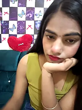 Snapshot of Alisha_Babyy chatting on June 2026 05:12:01 AM Alisha Babyy online show from June 2026 05:12:01 AM