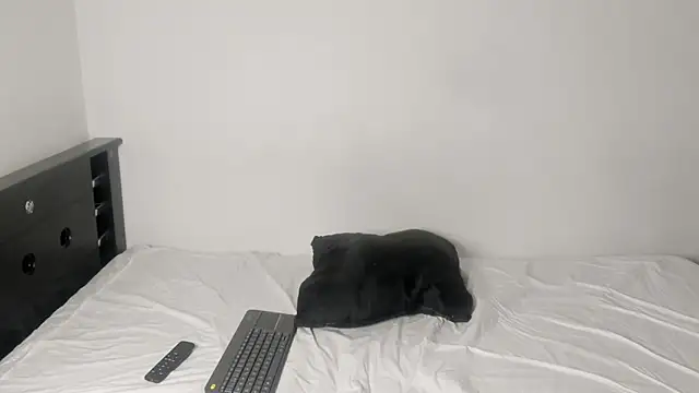 killua parker online show from April 2026 11:18:02 PM