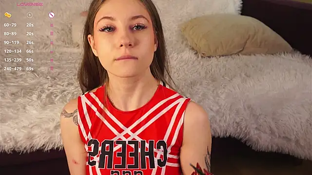 Snapshot of NakeshaPogar chatting on February 2026 02:37:02 AM NakeshaPogar online show from February 2026 02:37:02 AM