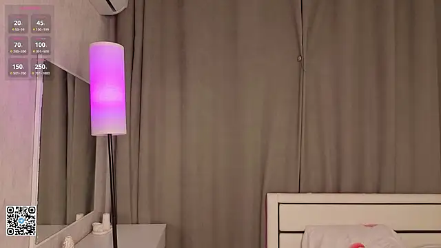 Snapshot of ShaeHeeter chatting on February 2026 04:11:01 AM ShaeHeeter online show from February 2026 04:11:01 AM