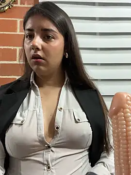 A-uroora online show from April 2026 07:58:02 AM