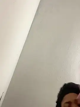 Snapshot of Dominicvincell chatting on February 2026 06:20:02 PM Dominicvincell online show from February 2026 06:20:02 PM