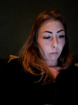 dewimp1 online show from April 2026 08:47:01 PM