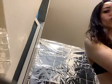 MamiSoft420 online show from March 2026 07:03:02 AM