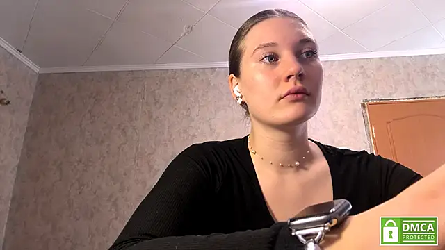 Jolievic online show from March 2026 11:38:01 AM