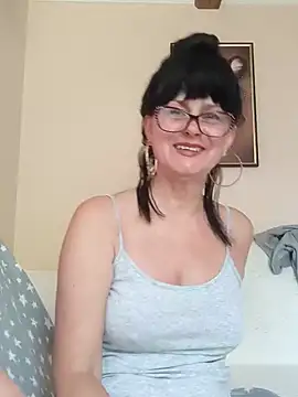 AliceSwan57 online show from June 2026 06:49:01 AM