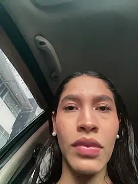 JuliaaVega online show from February 2026 12:01:02 PM