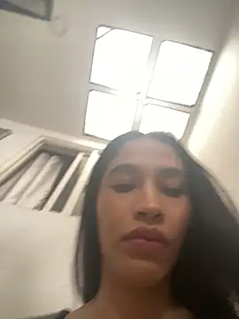 JuliaaVega online show from March 2026 12:05:02 PM