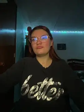 Snapshot of Vixroy7 chatting on February 2026 11:54:01 PM Vixroy7 online show from February 2026 11:54:01 PM