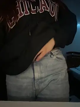 Snapshot of Vixroy7 chatting on February 2026 12:23:01 AM Vixroy7 online show from February 2026 12:23:01 AM