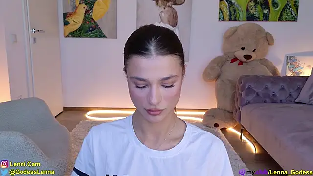 Lenna Godess online show from February 2025 07:13:01 AM