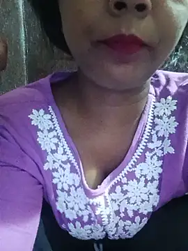 Snapshot of Ayesha_Khan1 chatting on June 2026 11:42:01 PM Ayesha Khan1 online show from June 2026 11:42:01 PM