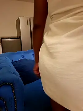 Barbieee1301 online show from February 2026 07:03:02 PM