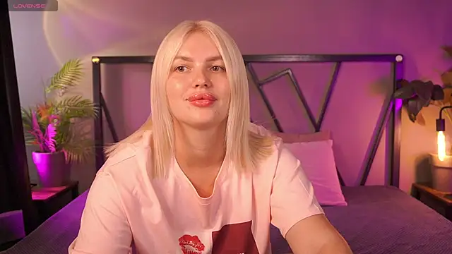 AmeliaWeells online show from July 2026 03:56:02 AM